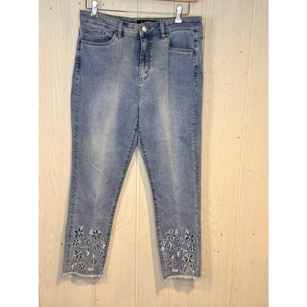Joseph Ribkoff Jeans with Floral Details, Size 14